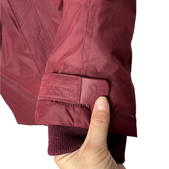 Aritzia | TNA Avoriaz Faux Fur Lined Goose Down Parka Medium - Picture 10 of 16